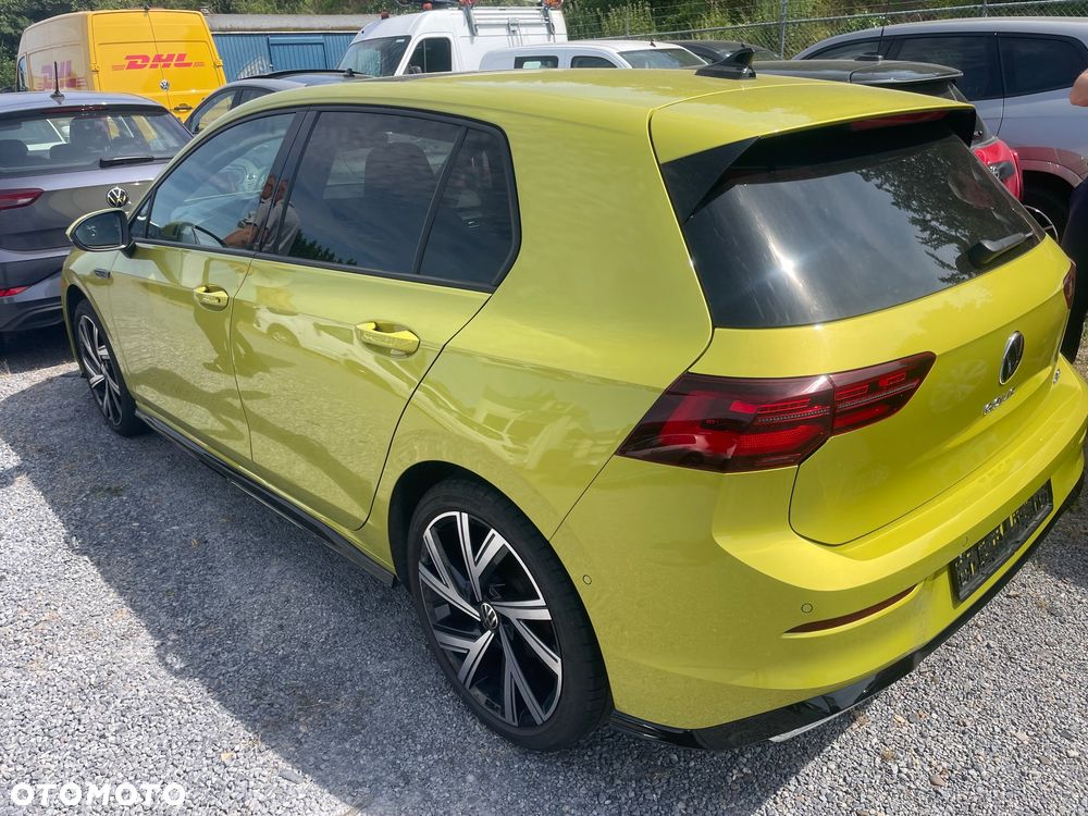 Volkswagen Golf 2.0 TDI SCR DSG R-Line - 3