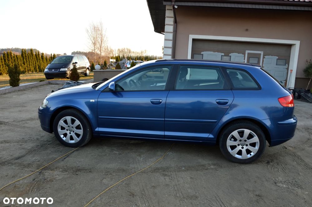 Audi A3 Sportback 2.0 TDI DPF quattro S line Sportpaket - 13