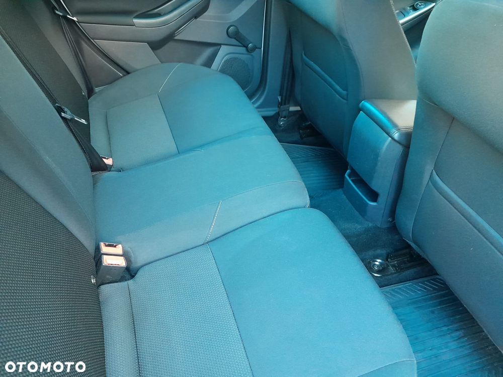 Ford Focus - 12