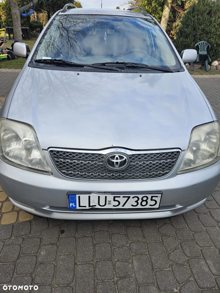 Toyota Corolla 2.0 D-4D Base - 1