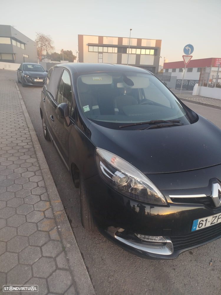 Renault Grand Scénic - 2