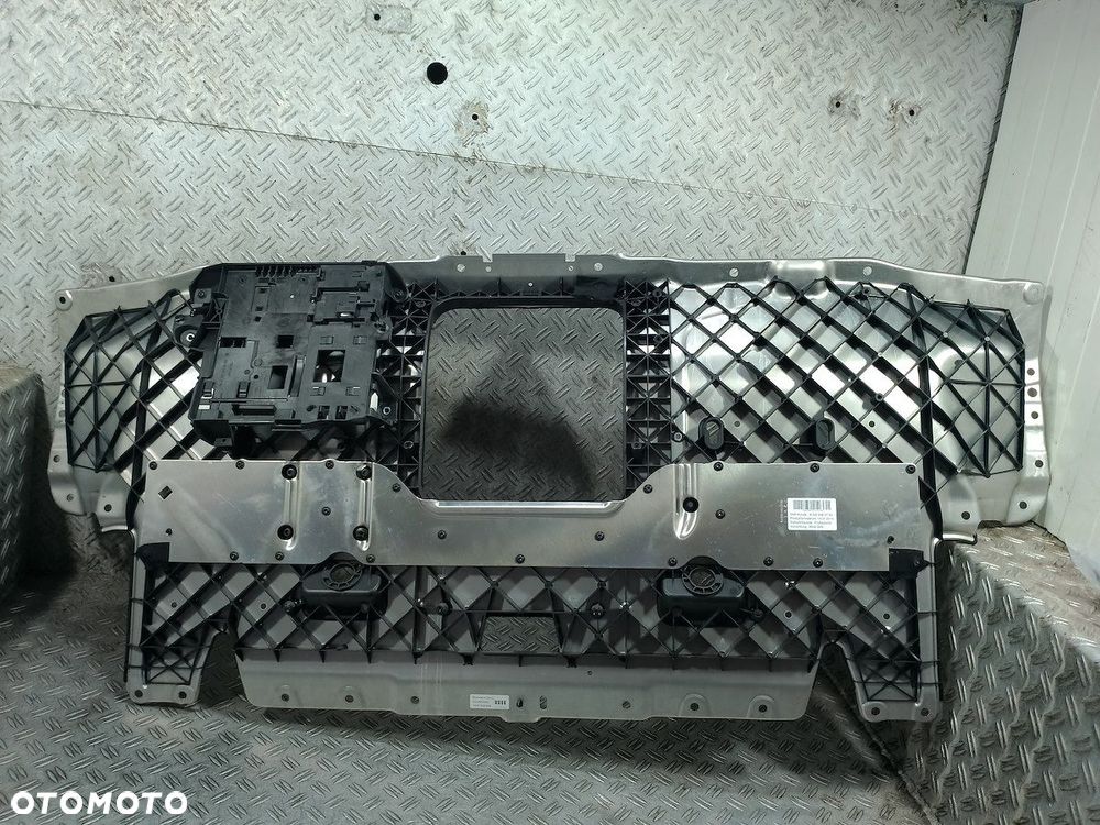 ŚCIANA GRODZIOWA BAGAŻNIKA MAYBACH X222 A2226460600 - 3