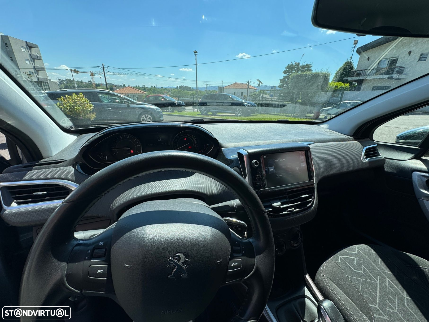 Peugeot 2008 1.2 PureTech Style - 5