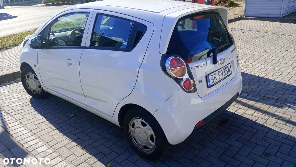 Chevrolet Spark - 4