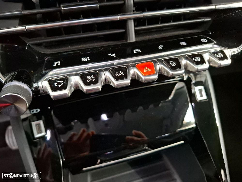 Peugeot 2008 1.5 BlueHDi Allure - 22