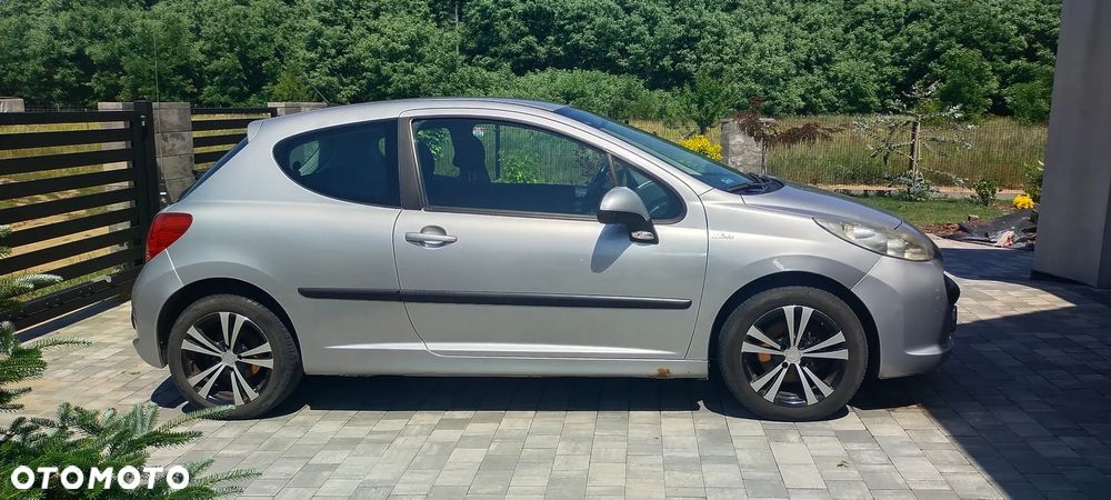 Peugeot 207 - 7