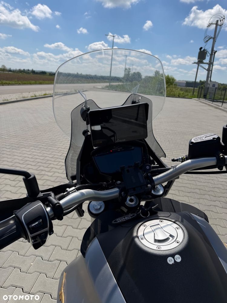 Moto Guzzi V85 - 6