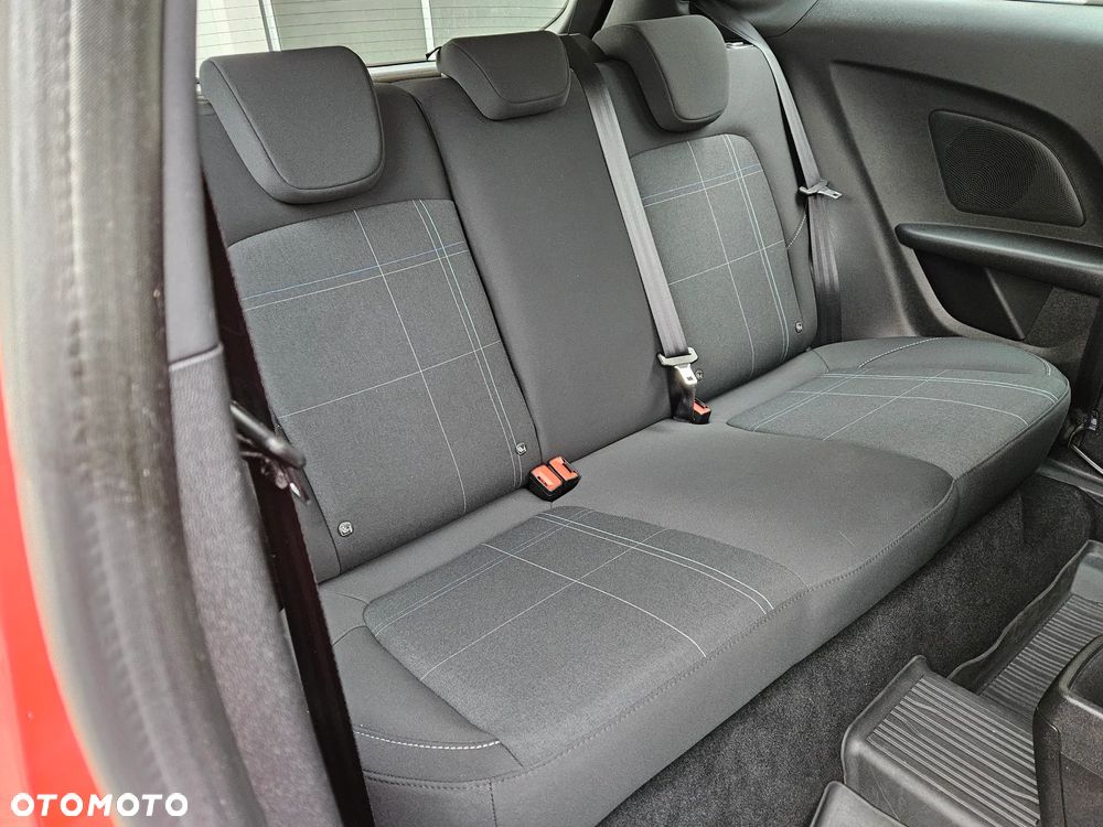 Ford Fiesta - 12