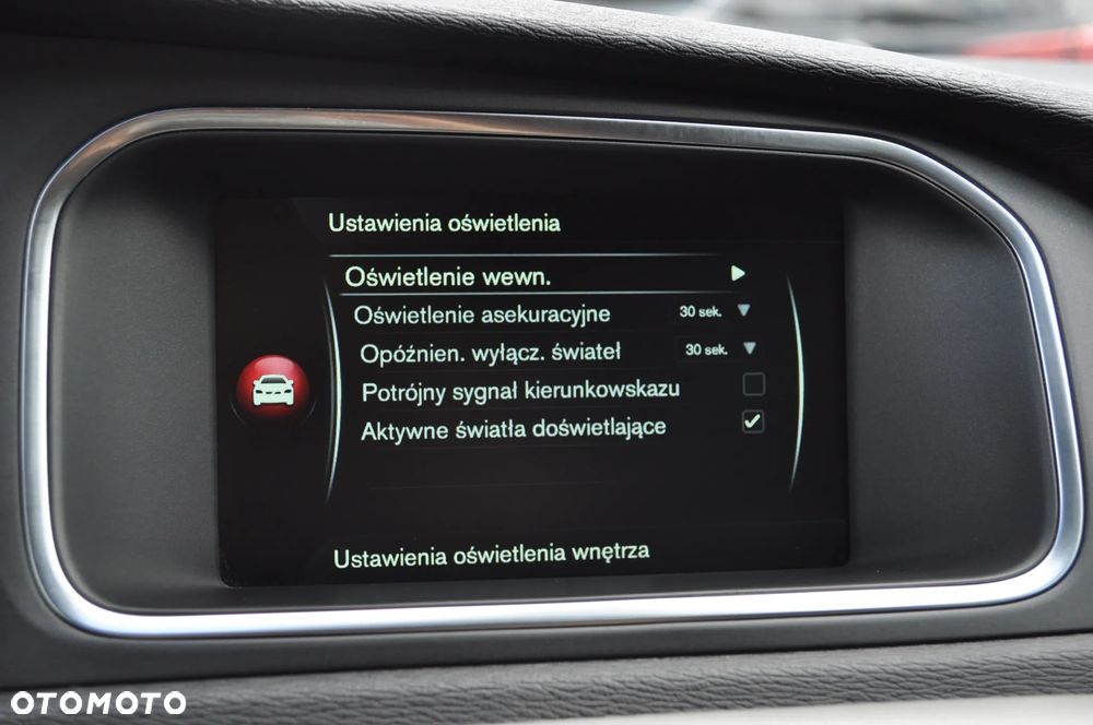 Volvo V40 T2 Momentum - 22