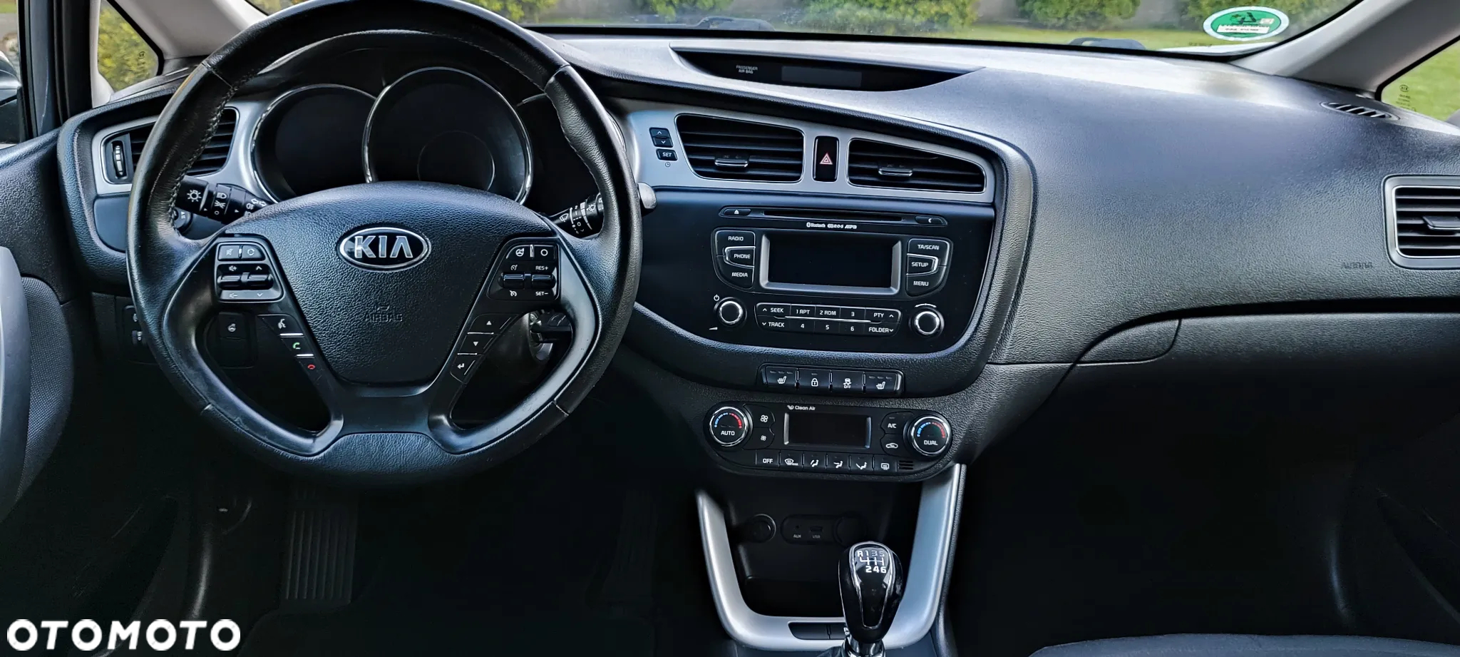 Kia Ceed 1.4 CVVT Dream Team Edition - 22
