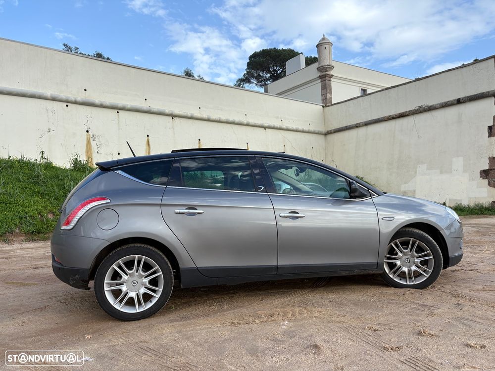 Lancia Delta 1.6 M-Jet Platino - 6