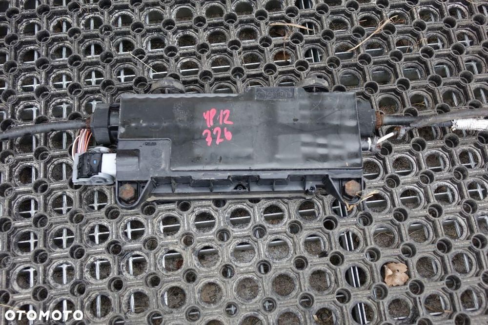 HAMULEC RĘZNY ELEKTRYCZNY RENAULT SCENIC 2 II 2006 8200418648 - 4
