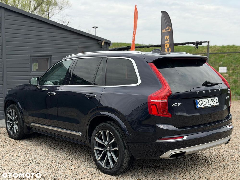 Volvo XC 90 T5 AWD Inscription 7os - 16