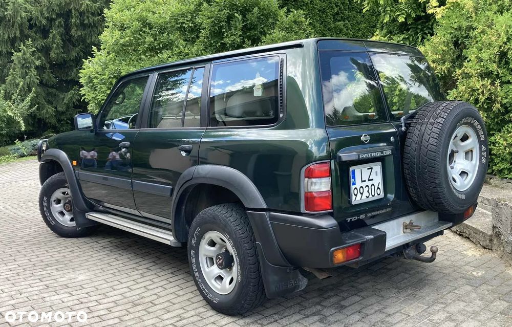 Nissan Patrol - 4