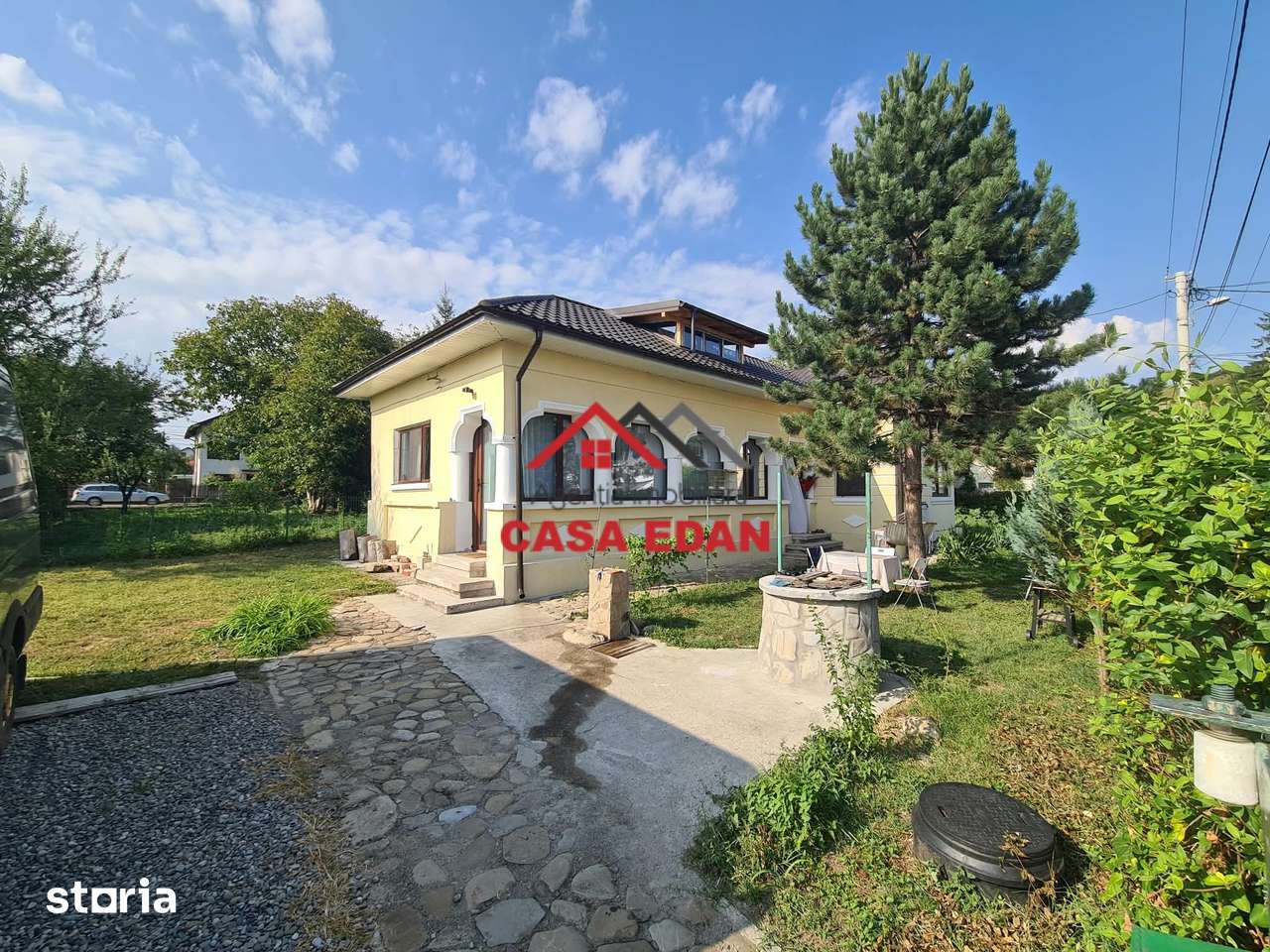 Casa in Campina-165.000e - Imagine principală: 3/19