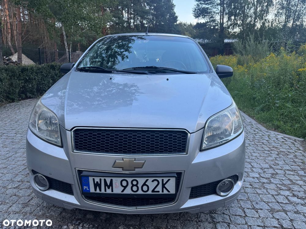 Chevrolet Aveo 1.2 16V Base - 27