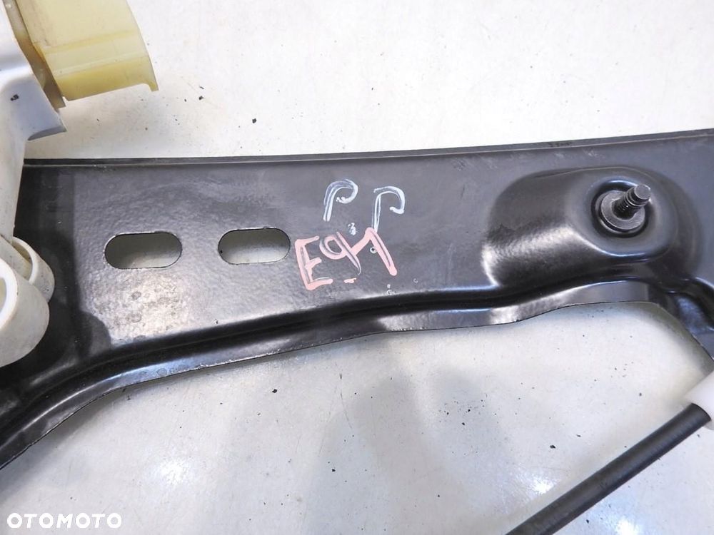 MECHANIZM SZYBY PRAWY PRZÓD BMW 3 E91 - 2