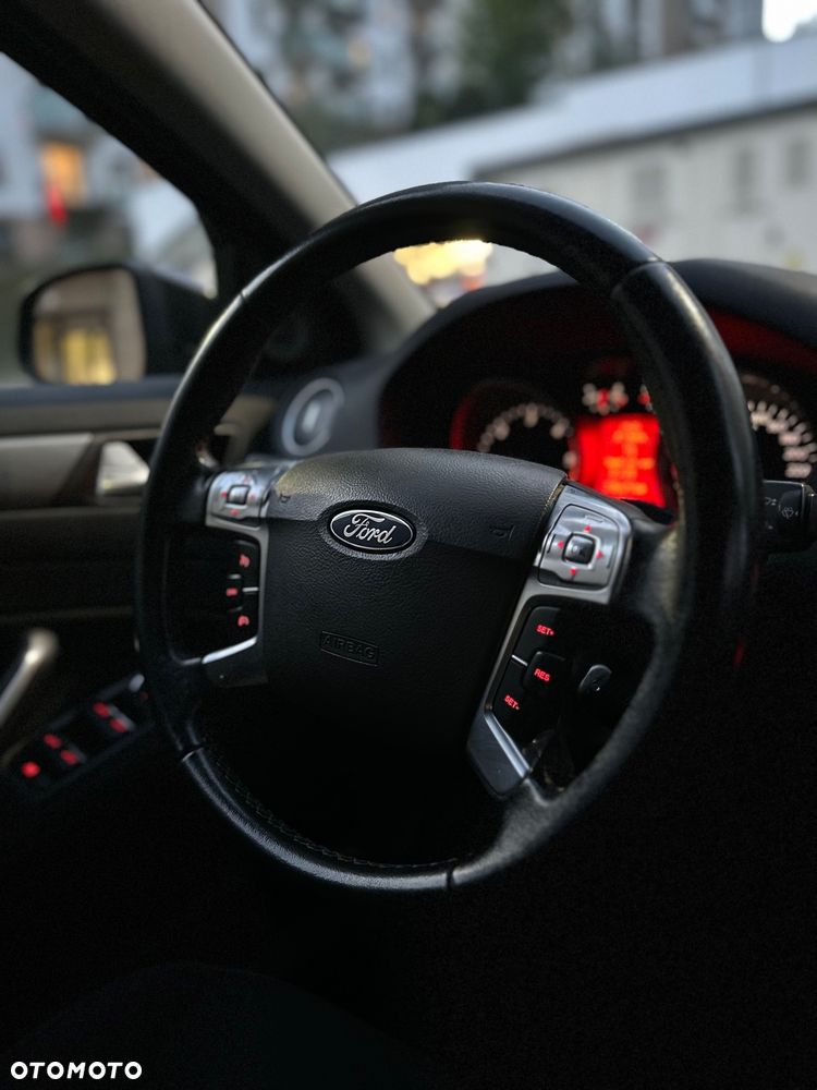 Ford Mondeo 1.6 TDCi ECOnetic Start-Stopp Trend - 23