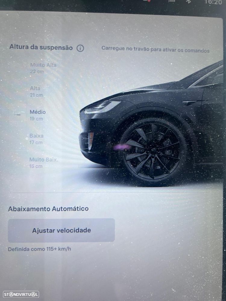 Tesla Model X 100D - 10