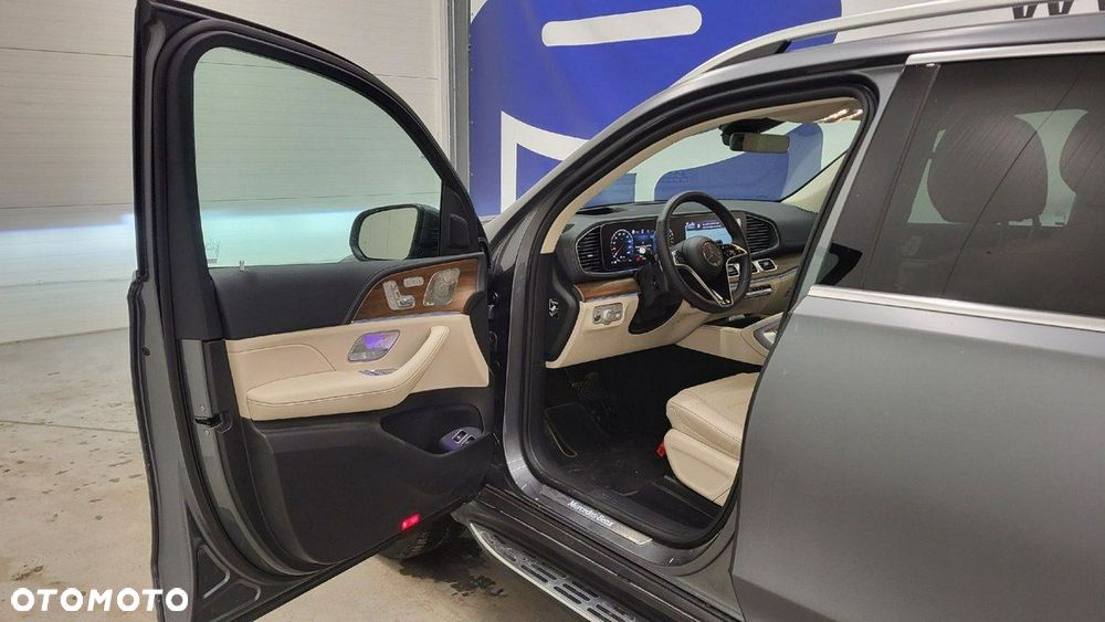 Mercedes-Benz GLE - 11