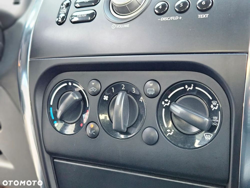 Suzuki SX4 1.6 Comfort Plus - 27
