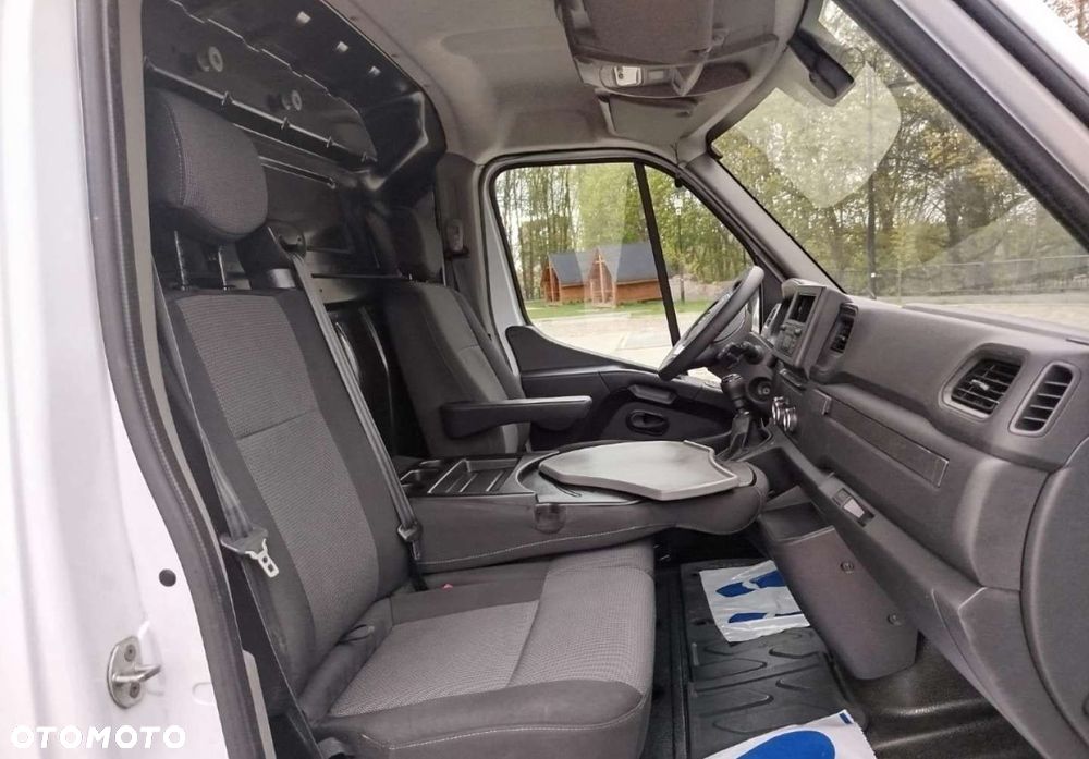 Renault Master - 22