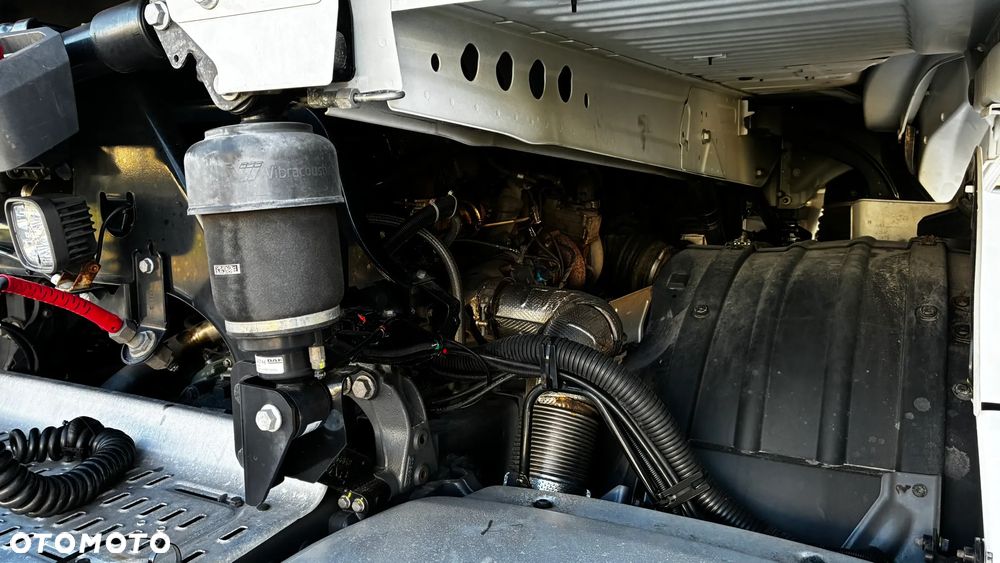DAF XG - 21