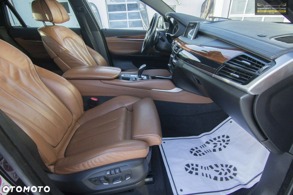 BMW X6 xDriveM50d - 30