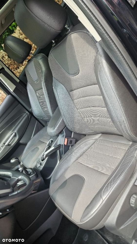 Ford Kuga 1.5 EcoBoost 2x4 Individual - 24