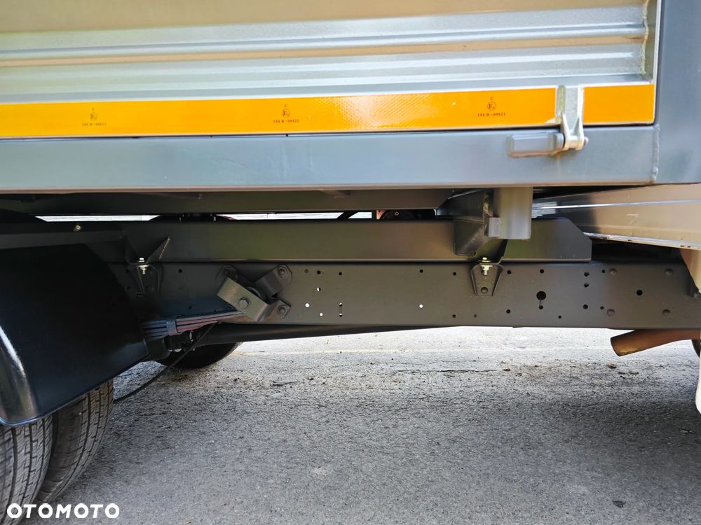 Iveco 35C15 35 C 15 DOKA Kiper 3 stronny NOWY, Wywrot, Bliźniak, 3,5t HAK 7osobowy, 121tyś km - 10