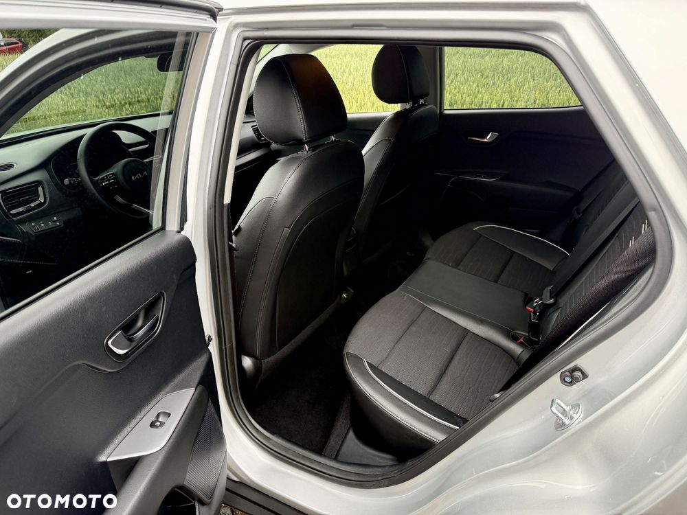 Kia Stonic 1.0 T-GDI 100 OPF Dream-Team Edition - 24