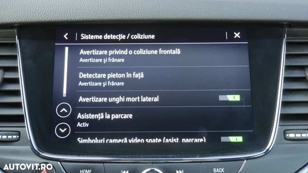 Opel Astra 1.5 D Start/Stop Design&Tech - 28