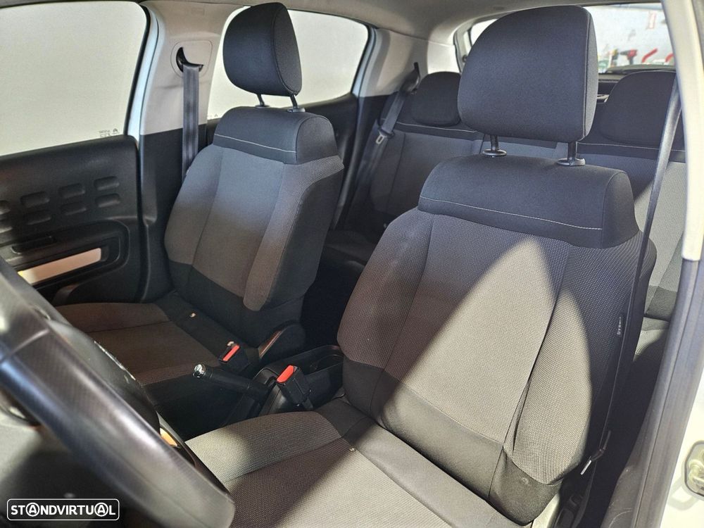 Citroën C3 1.2 PureTech Feel - 13
