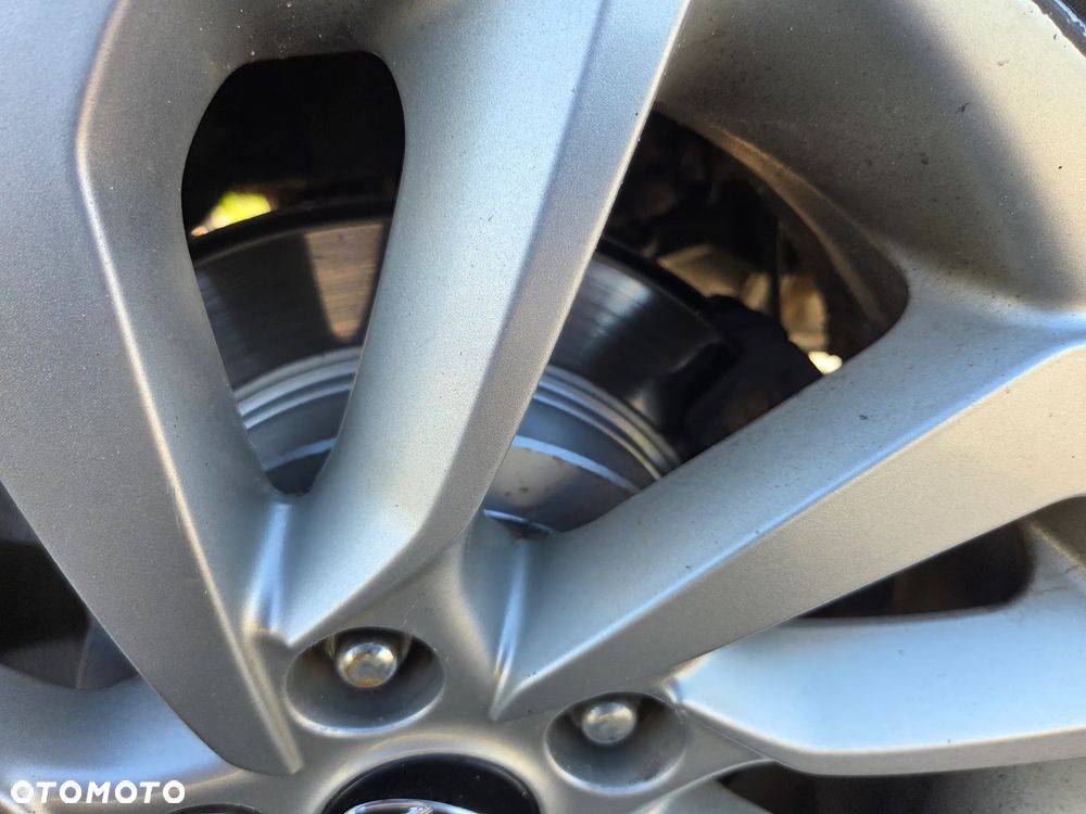 Hyundai Tucson 1.6 GDI BlueDrive Comfort 2WD - 21