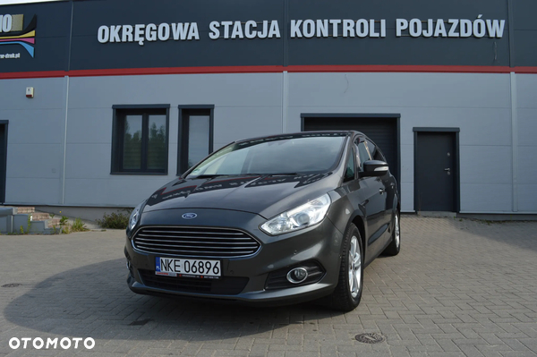 Ford S-Max 2.0 EcoBlue Titanium