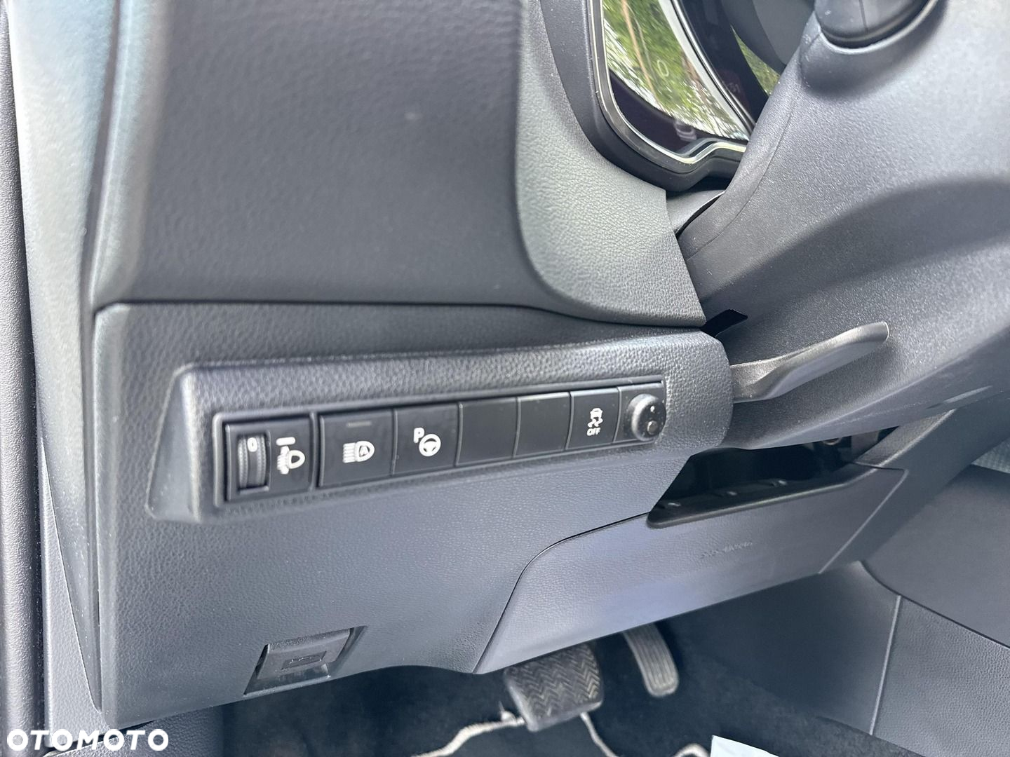 Toyota Corolla - 14