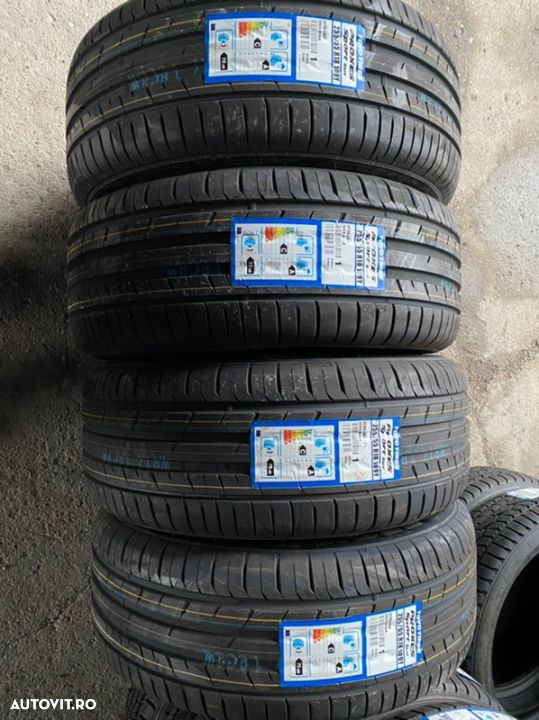 vand anvelope 255/55/18 toyo de vară noi
