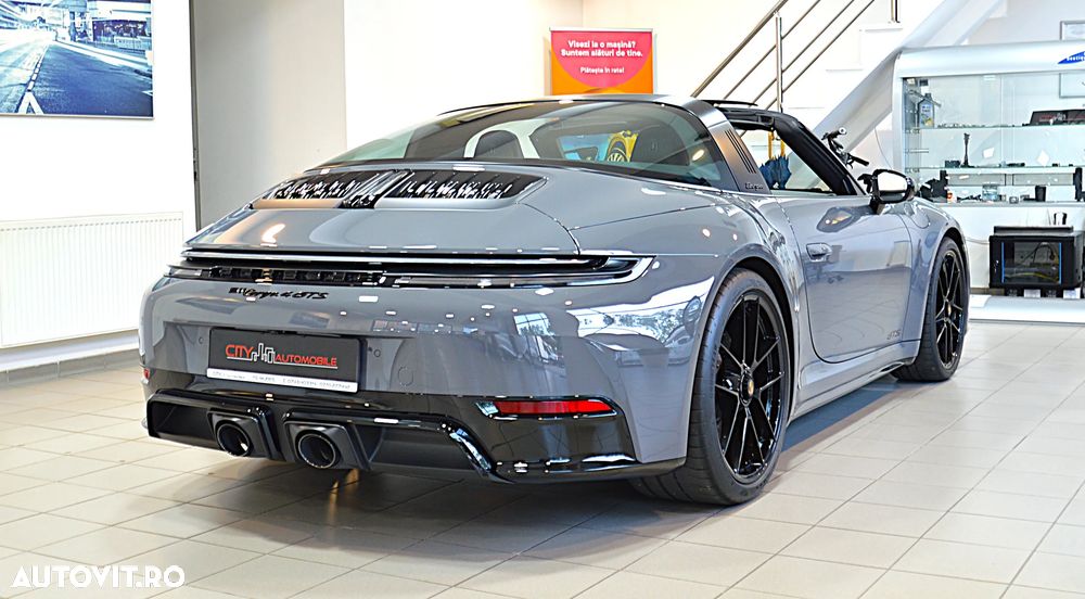 PORSCHE 911 2025 — imagine 5