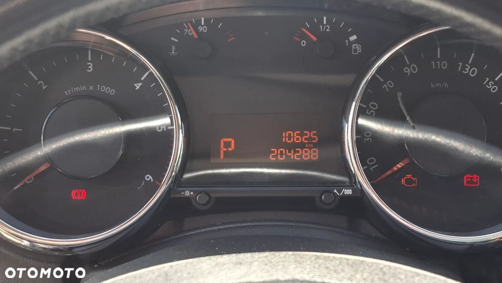 Peugeot 3008 1.6 BlueHDi Active S&S EAT6 - 17