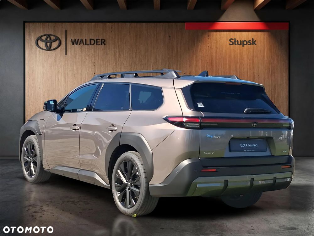 Toyota bZ4X 74.7kWh 4x4 Executive - 3