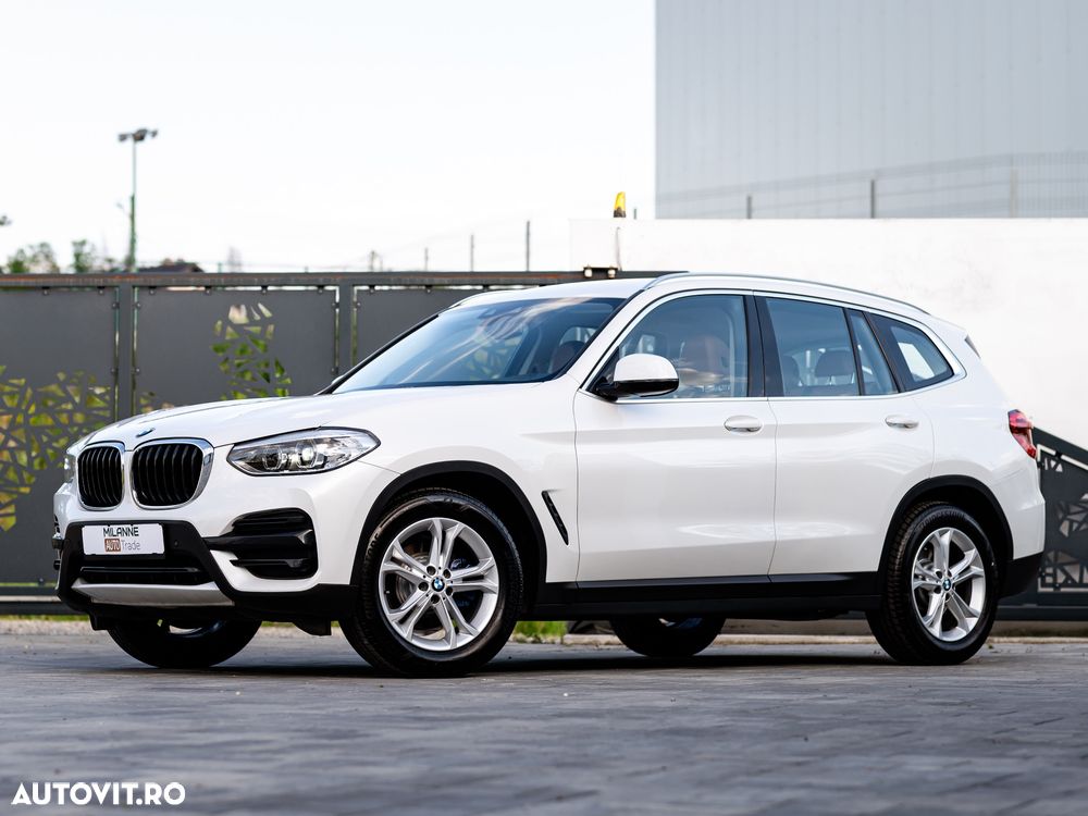 BMW X3 xDrive20d AT Luxury Line - 16