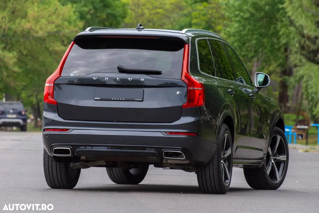 Volvo XC 90 D5 AWD Geartronic RDesign - 10
