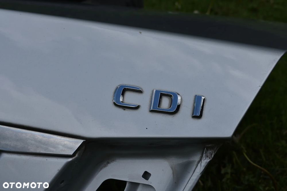 MERCEDES W212 Sedan Klapa Tylna Tył 775 Oryginał - 12