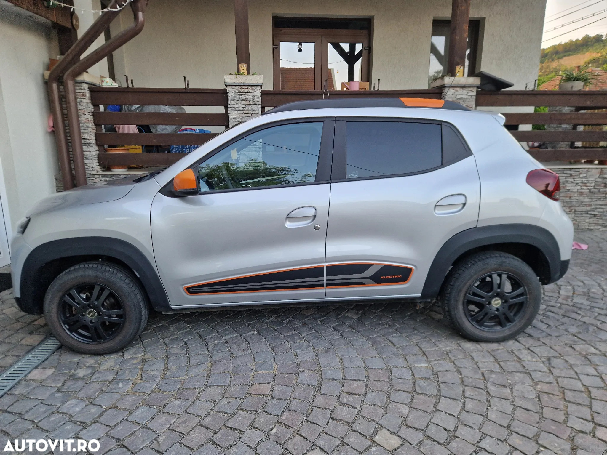 Dacia Spring Comfort Plus - 4