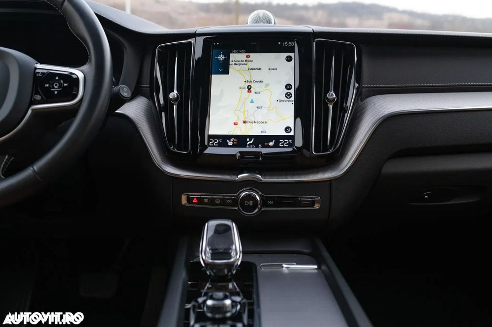 Volvo XC 60 T8 Twin Engine AWD Inscription - 12