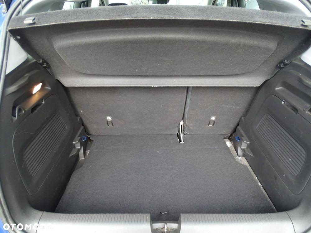 Opel Crossland X - 30