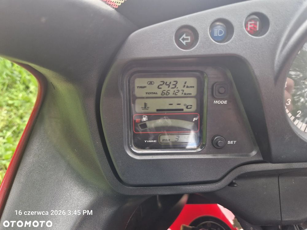 Honda CBR - 23