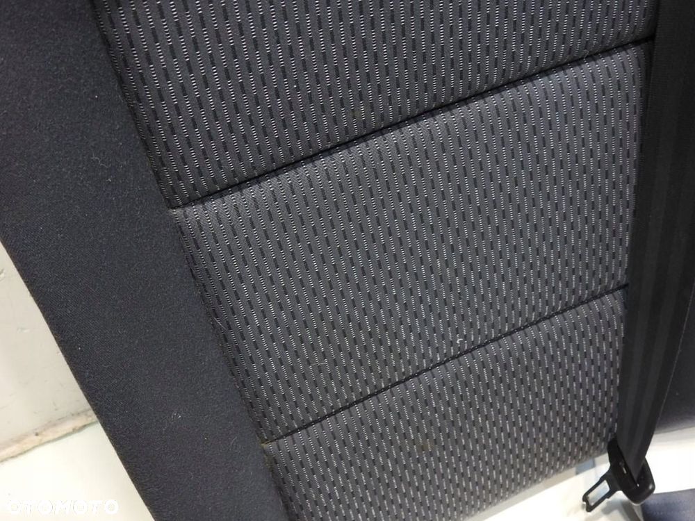 OPARCIE KANAPY PRAWY TYŁ PAS AUDI A6 C6 SEDAN 4F0857807K - 8