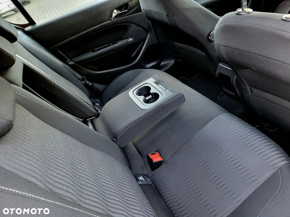 Peugeot 308 - 34