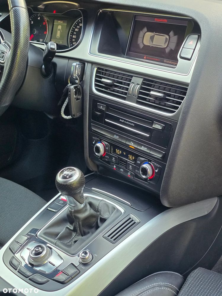 Audi A4 Avant - 15